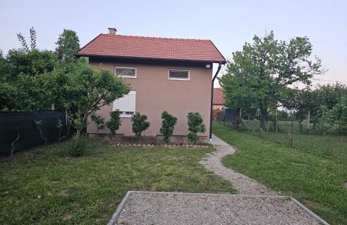 Vukovar Maison | Kuća za odmor Sweet Home