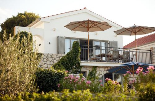 Zaboric Villa | Kuca Mira