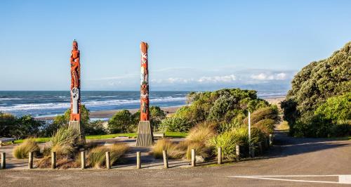 Waiotahi Maison | Kukumoa At the Beach