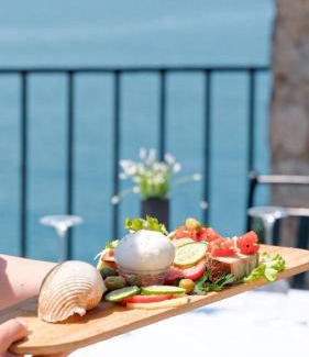 Ulcinj Hôtel | Kulla e Balshajve