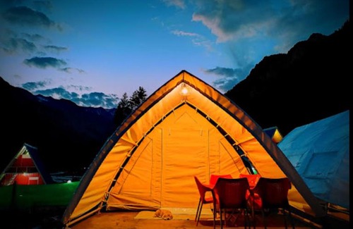 Khyber Pakhtunkhwa Hôtel | Kumrat Glamping Resorts