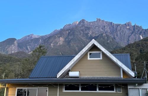 Kundasang Maison | Kundasang Komfy Villa with Mount Kinabalu View