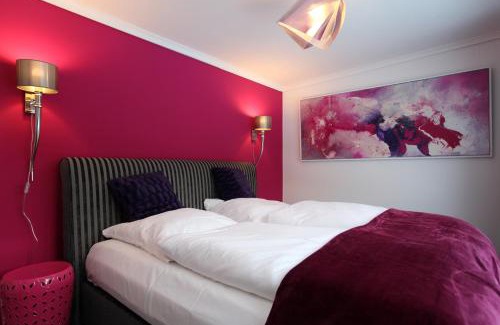 Basthorst Maison | Kunst Pension Frahm