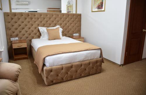 Uralsk Hôtel | Kurmet Hotel