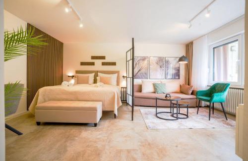 Bad Wildbad Appartement | Kurpark Apartment, Schwimmbad, Sauna, Terrasse
