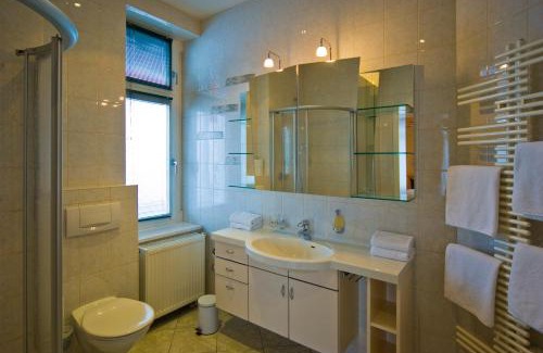 Warnemuende Hôtel | KurparkHotel Warnemünde