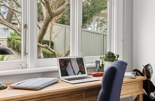 Kurrajong Maison | Kurrajong Holiday House - Family
