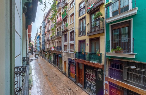 Bilbao la Vieja Appartement | Kuttun by People Rentals apartment