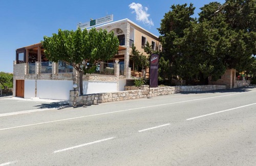 Kathikas Appartement | KYPARISSOS