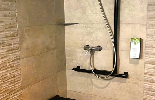 Riom Hôtel | Kyriad Clermont Ferrand Nord - Riom