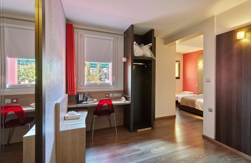 La Roche-sur-Yon Hôtel | Kyriad La Roche Sur Yon