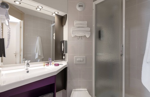 Plaine Centre Ville Hôtel | Kyriad Lyon Sud - Givors