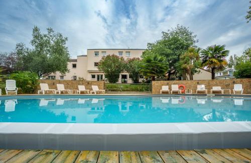 Bouaye Hôtel | Kyriad Nantes Sud - Bouaye Aéroport