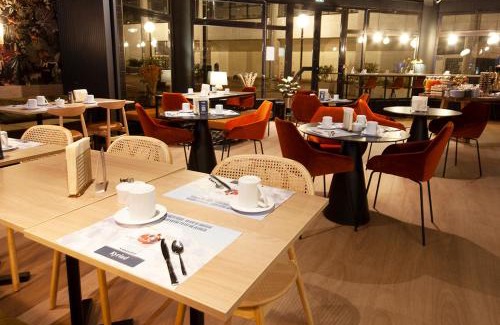 Clermont-Ferrand Hôtel | Kyriad Prestige Hotel Clermont-Ferrand
