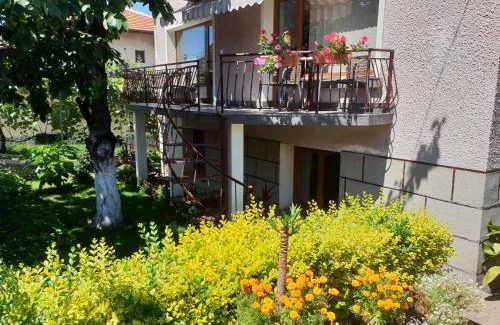Sapareva Banya Maison | Kyurkchievi Guest House