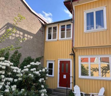 Sorhaga-Centrum Appartement | Lägenheten på innergården 2