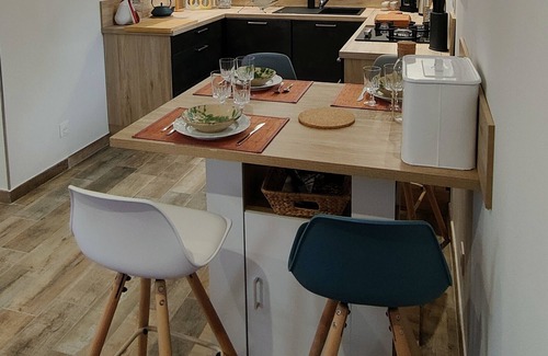 Saint-Etienne-de-Fontbellon Maison | L'évidence Maison Avec Piscine Classée 3 Étoiles