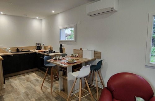 Saint-Etienne-de-Fontbellon Maison | L'évidence Maison Avec Piscine Classée 3 Étoiles