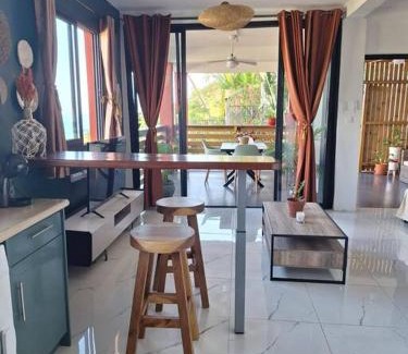 M'Tsangamouji Appartement | L'échappée verte Appart entier sans coupure d'eau