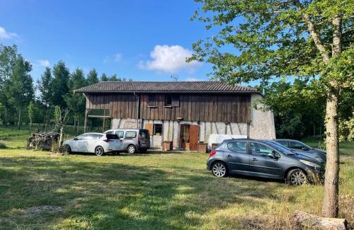 Sainte-Gemme-Martaillac Lit Et Petit-Déjeuner | L'écrin - Chambres d'hôtes au calme et au vert