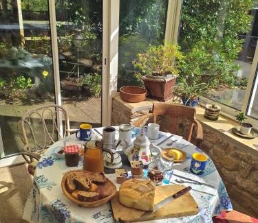 Kergonan Lit Et Petit-Déjeuner | L' écrin de Pradou Glas