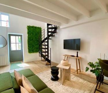 Josselin Maison | L'Écrin Végétal