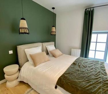 Josselin Maison | L'Écrin Végétal