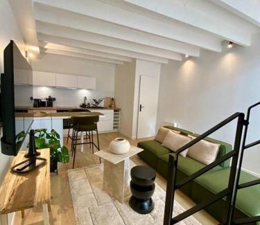 Josselin Maison | L'Écrin Végétal