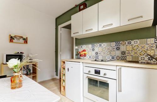 Mouzon Appartement | L'Étape de la Porte - Appt niché au cœur Mouzon
