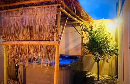 Saint-Martin-des-Entrees Maison | L'étincelle