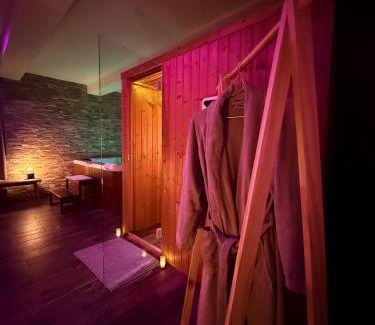 Bray-sur-Somme Villa | L'Évasion Étoilée - Jacuzzi Spa Sauna Hammam - ex CosyKaza