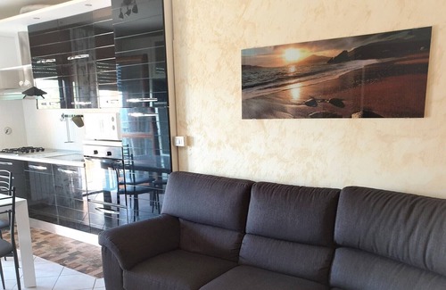 Zona LI La Storta Maison | L'abbraccio di una casa