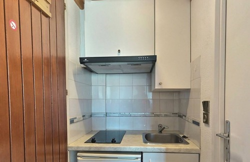 Charente-Maritime Appartement | L'abri du marin - studio - swimming pool, parking, wifi