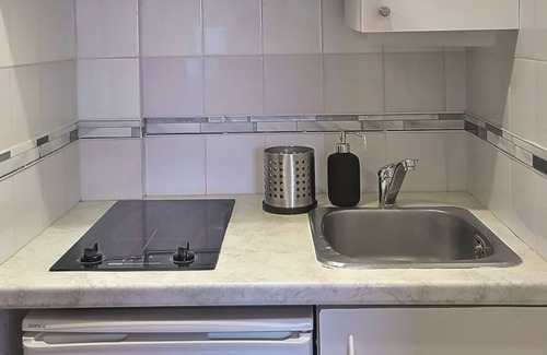 Charente-Maritime Appartement | L'abri du marin - studio - swimming pool, parking, wifi