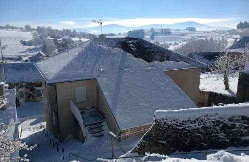 Saint-Front Appartement | "L'Abri" massif du Mézenc