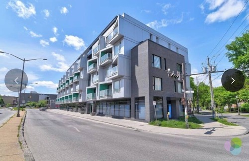 Centre-Ville Copropriété | L'acadien, condo sécuritaire, salle de sport, balcon et terrasse