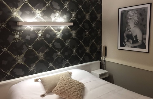 Erbree Hôtel | L'Acanthe Hôtel