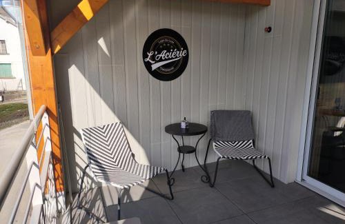 Champagnole Appartement | L'ACIÉRIE Logis de luxe avec Jacuzzi
