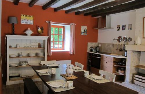 Vernoil-le-Fourrier Maison | L'Allée - Maison d'hôtes - Charme - Digital detox