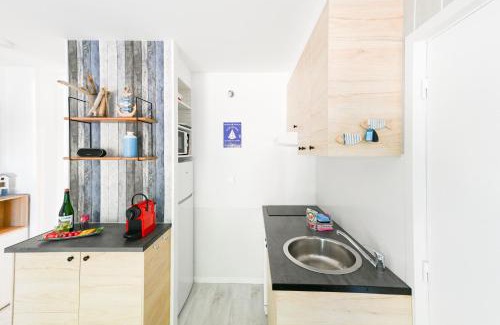 Villers-sur-Mer Appartement | L appart de Villers HYPER centre WI-FI Parking