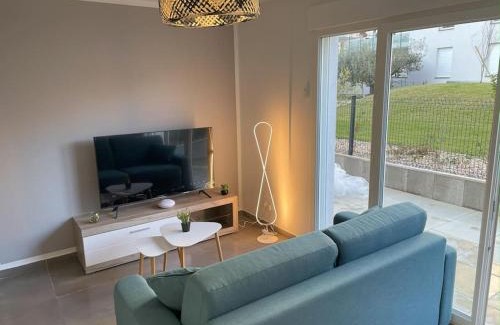Annemasse Appartement | L'appartement Bleu-T2-Annemasse
