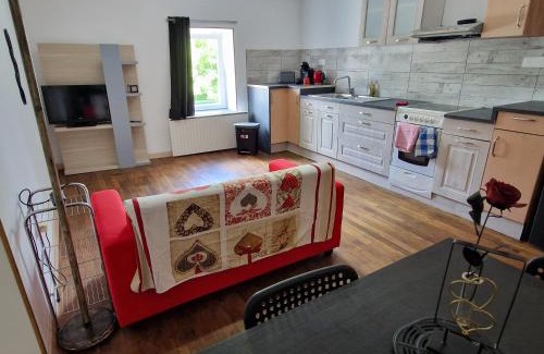 Begnecourt Appartement | L Arc en Ciel Séjour cocooning pour deux avec ambiance Romantique