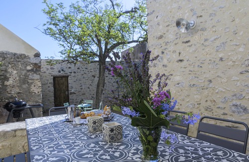 Belesta Cottage | L'Arche - The Castle House by Domaine RIBERACH