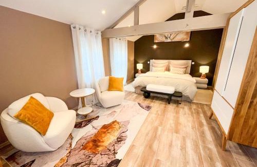 Saint-Hilaire-le-Petit Maison | L'Artbanne - Maison Hestia