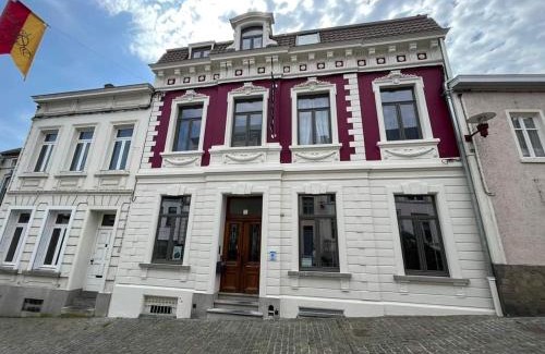 Lessines Hôtel | L'ARTiste