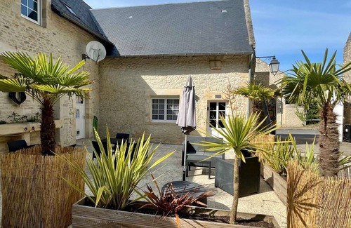 Saint-Come-de-Fresne Appartement | L'Aster, avec accès piscine et jacuzzi