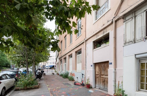 Boucle - Gros Caillou Appartement | L'Atelier de Pierre - Charmant T4 à la Croix Rousse