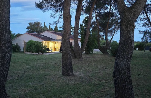 Fontes Appartement | L'atelier des rêves, independent studio with private outdoor spa!