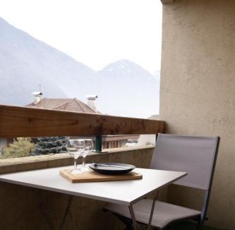 Albertville Appartement | L'Atelier Shelby - Parking & balcon