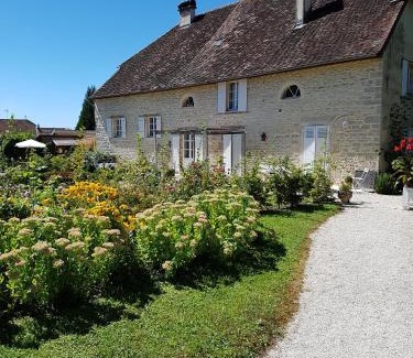 Liesle Maison | L'Aumônerie
